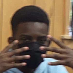 Meet your Posher, Abigail